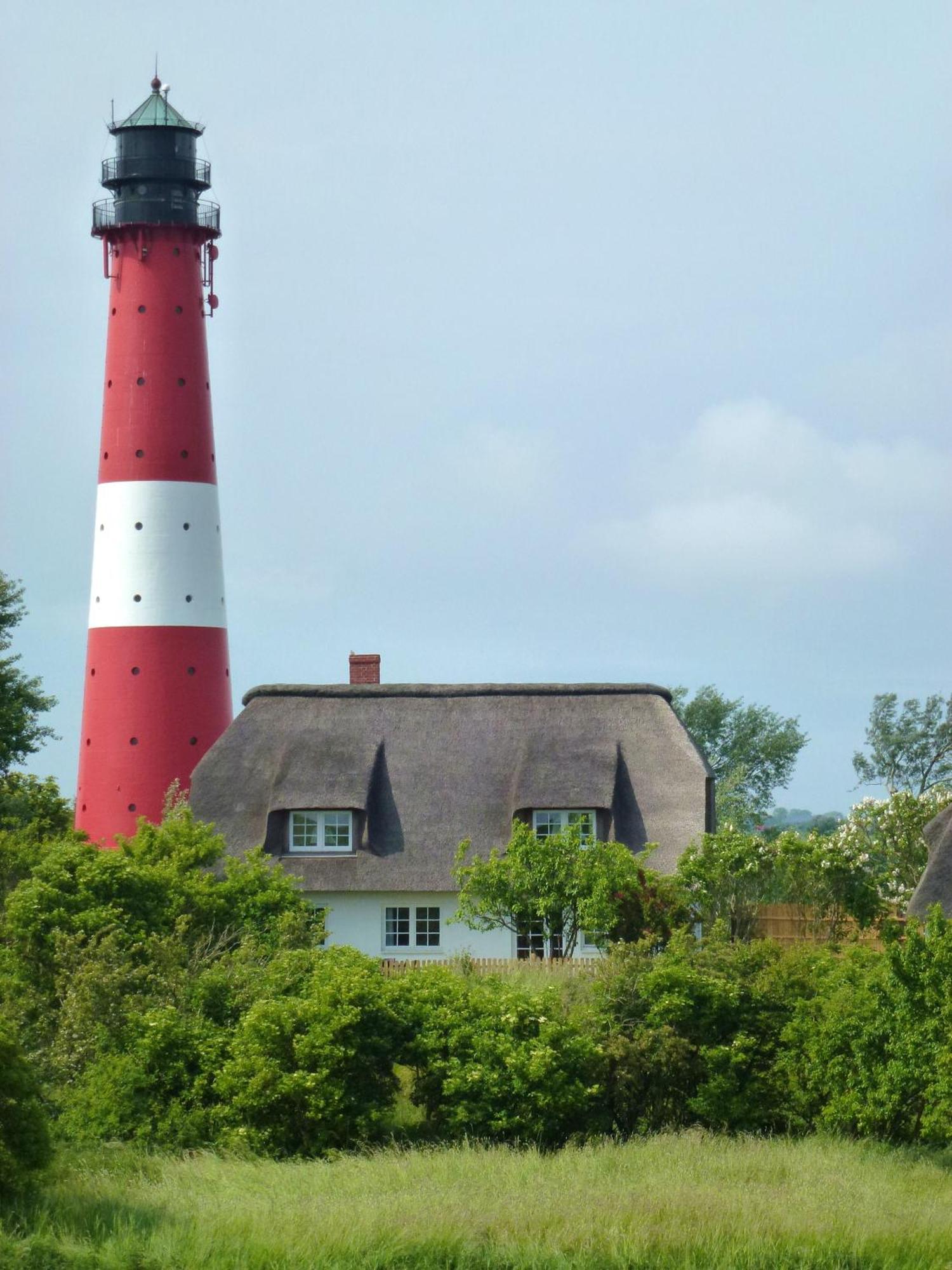 Apartamento Haus Am Leuchtturm Pellworm Exterior foto